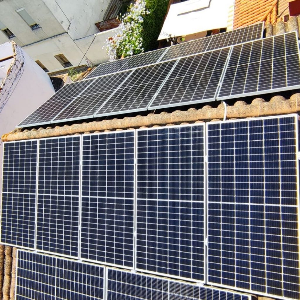 Instalación placas solares en Velez Málaga