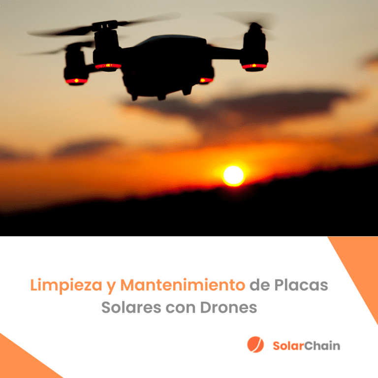 Limpieza y Mantenimiento de Placas Solares con Drones